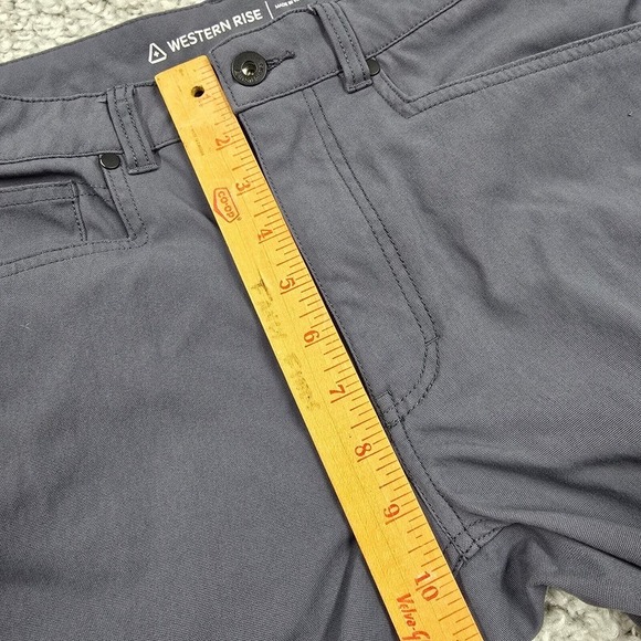 Western Rise Pants Mens 31 (Fits 30x30) Gray AT Slim Straight‎ Stretch Travel - Picture 10 of 13